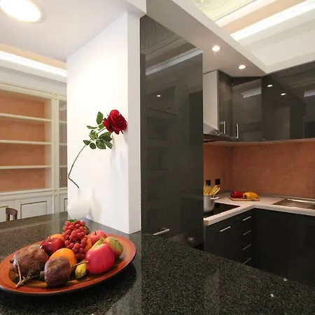 Apartment Bohemia Lake Como