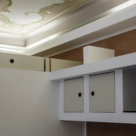 Bohemia Apartment *